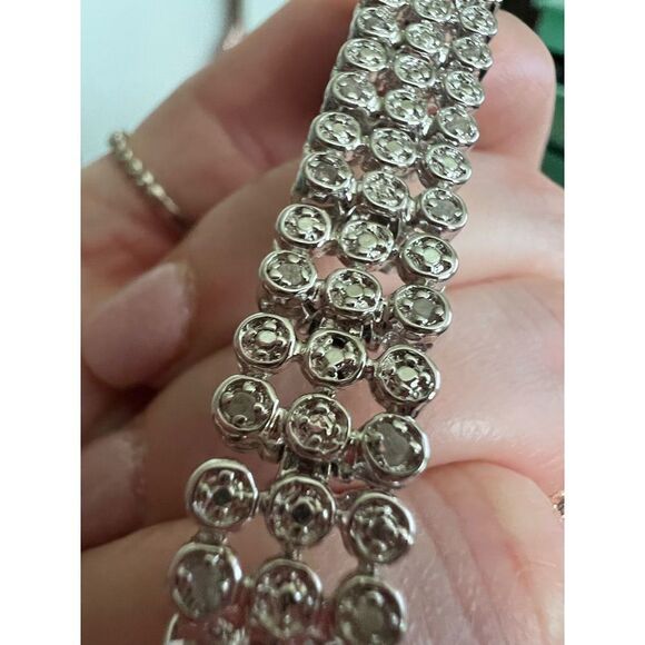 Victoria Townsend Fine Silver Plated 1/2ct Genuine Rose Cut Diamond Bracelet - Picture 2 of 9